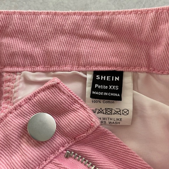 SHEIN Flap Pocket Cargo Jeans Pink XXS-P - Picture 4 of 6